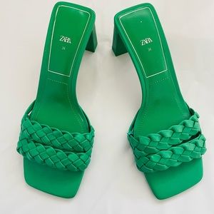 Zara Green Braided Sandals Size 36